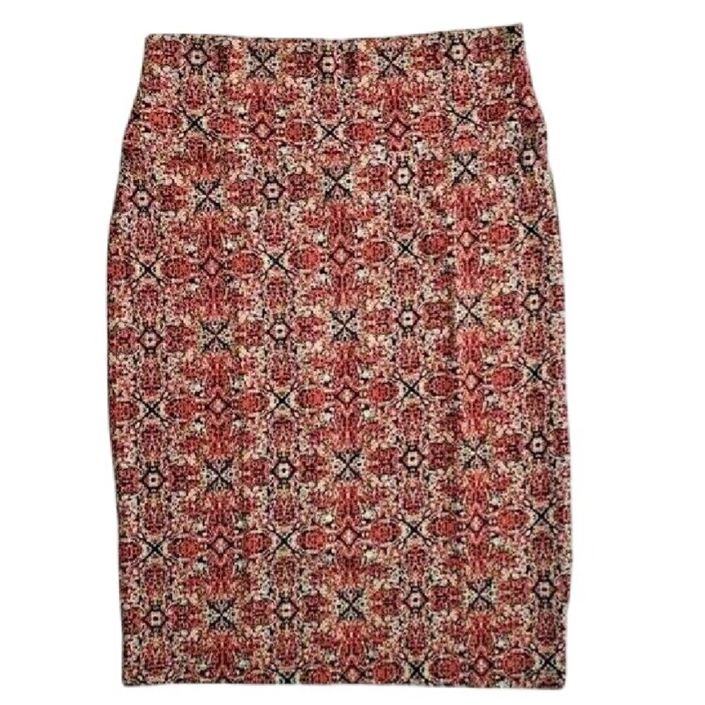 LuLaRoe Cassie Pencilโ Skirt Abstract Print Reds NEW with Tags sz Medium